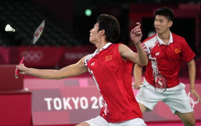 世界杯官方客户端下载-31日看点：强项潜优国手齐冲金 女排“荣誉之战”